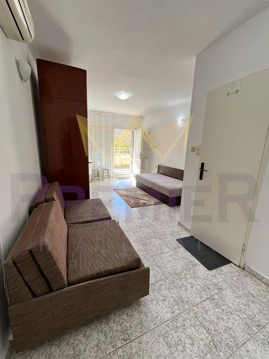 Дава се под наем Едностаен апартамент в Варна, Възраждане 4 - 40 кв.м за 204 € - Снимка #3