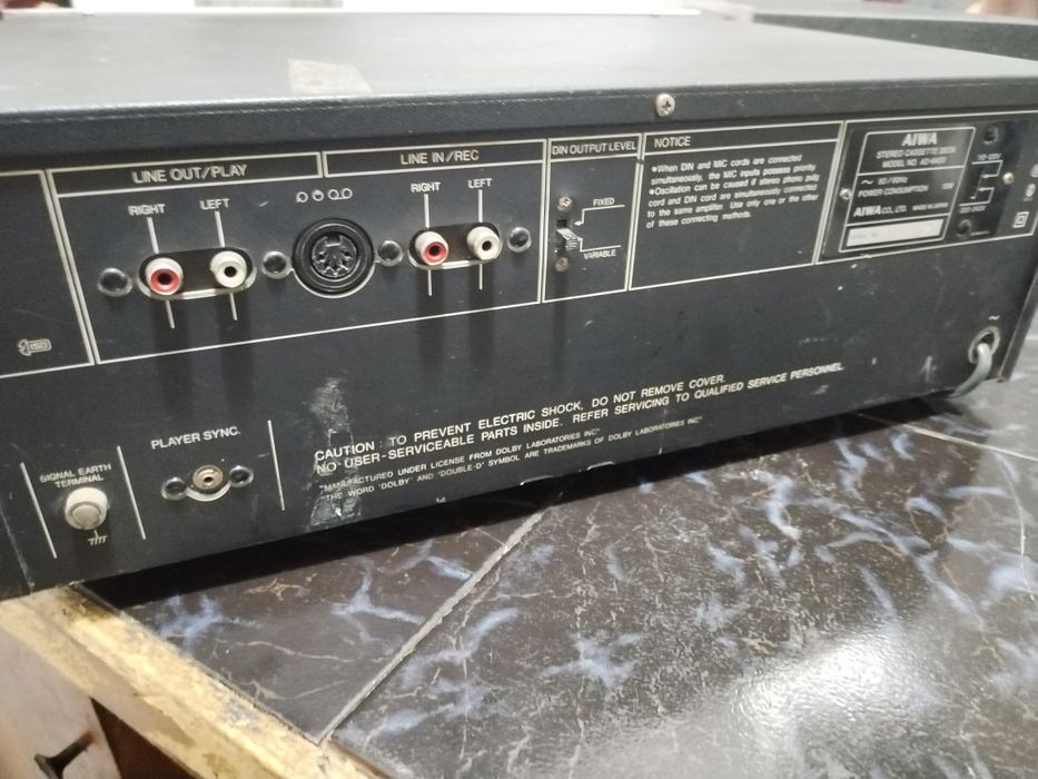 Casetofon deck Aiwa  D-6400 japonez