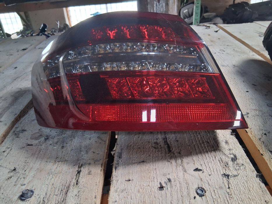 Lampa mercedes w212 facelift pe led