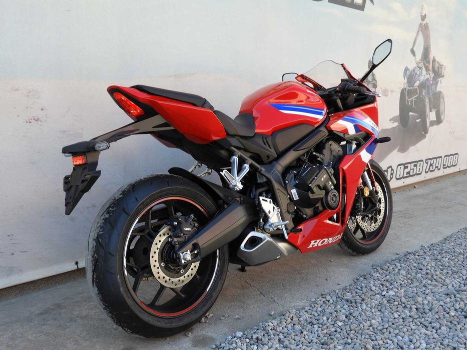 Motocicleta Honda CBR650R ABS E-Clutch 2026 | Rate | Leasing