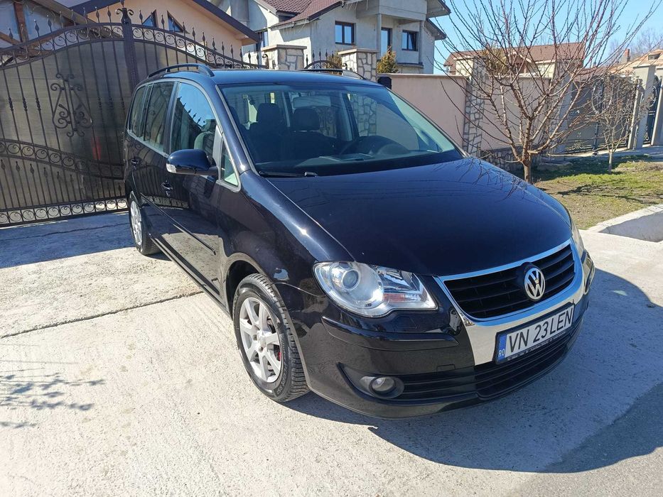 Vw touran 7 locuri 1.6 benzină MPI