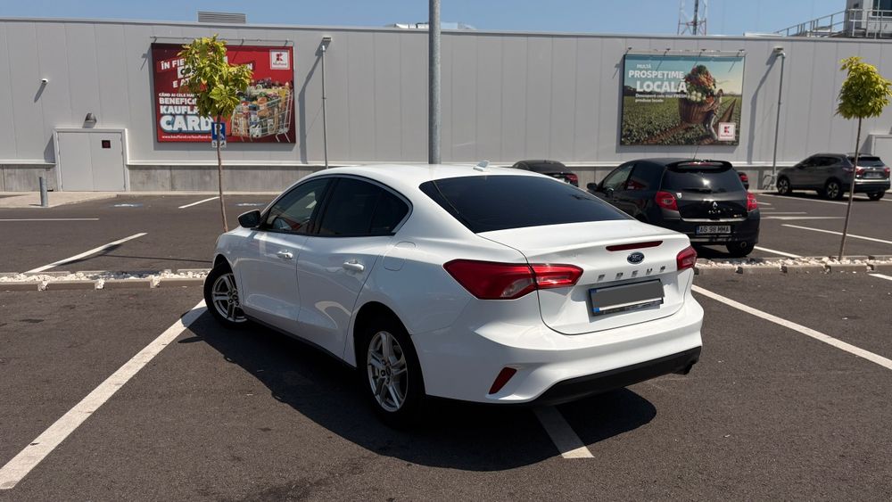 Ford focus 1.0 EcoBoost /revizii la zi