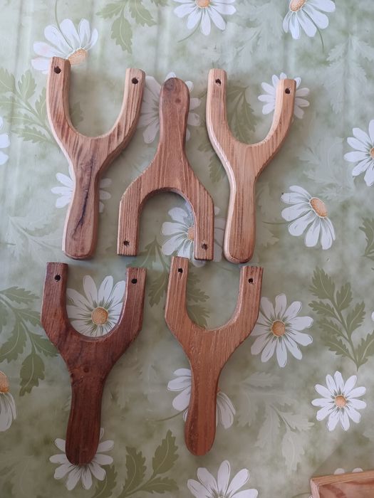 Най-различни фенери.