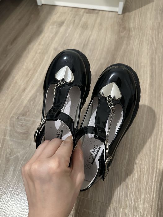 Туфли на девочку размер 31