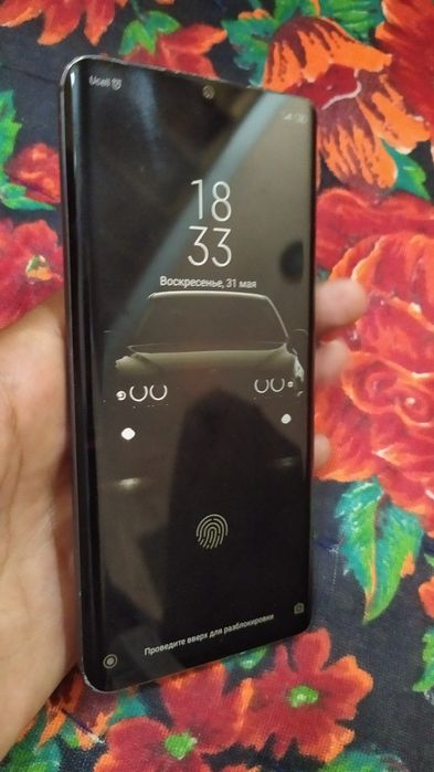 Xiaomi Mi Note 10 lite 6/64 xolati 10/5 orqa krishka alishgan  bez kar