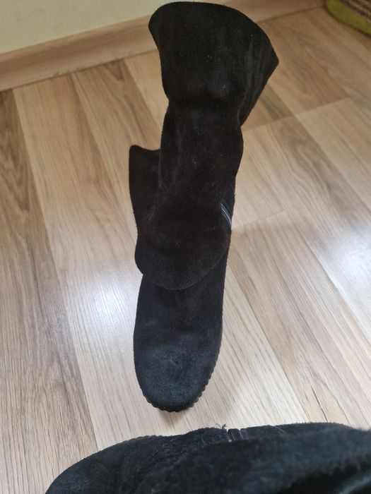 Боти естествен велур