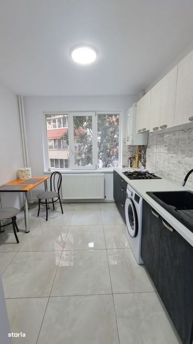 Apartament 3 Camere, decomandat | Centrală Proprie | Mega Mall | 77 mp