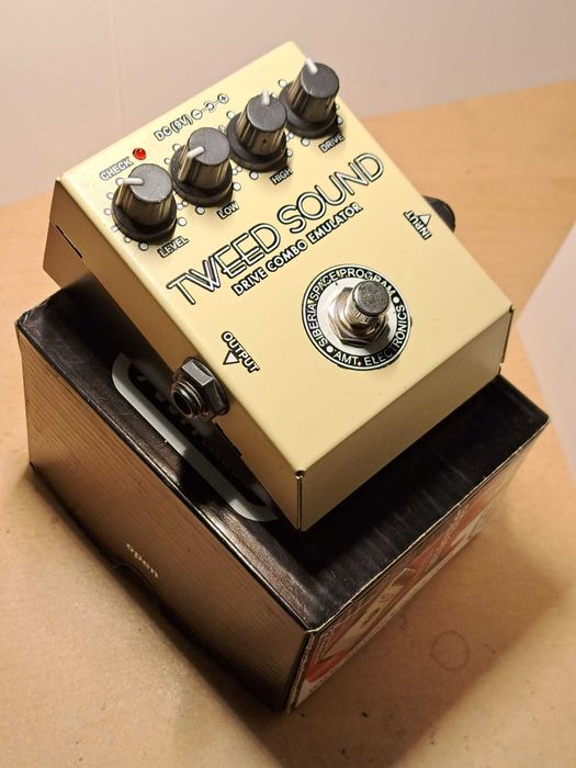 Vand pedala pentru chitara AMT Electronics Tweed Drive Combo Emulator