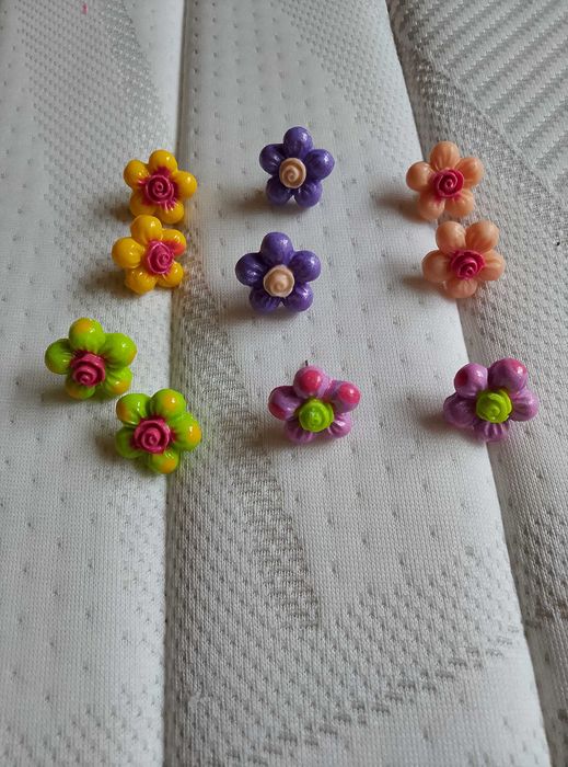 5 чифта обици, нови, леки