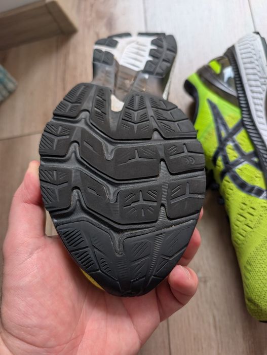 Asics Gel Kaiano 27