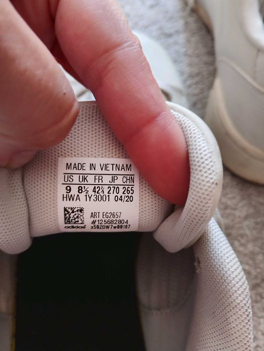 Мъжки маратонки Adidas номер 42.5