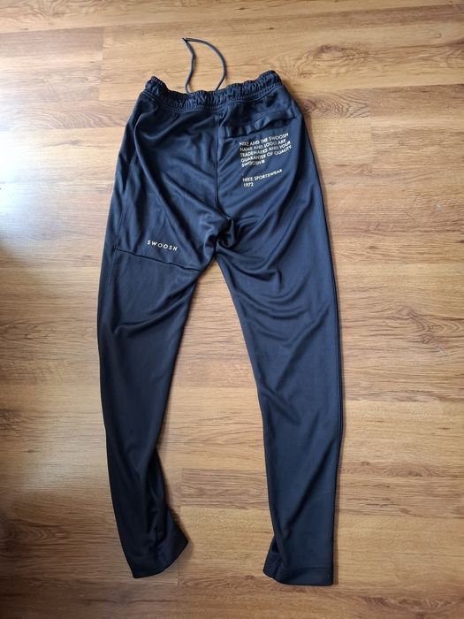Nike мъжко долнище XS- S размер.