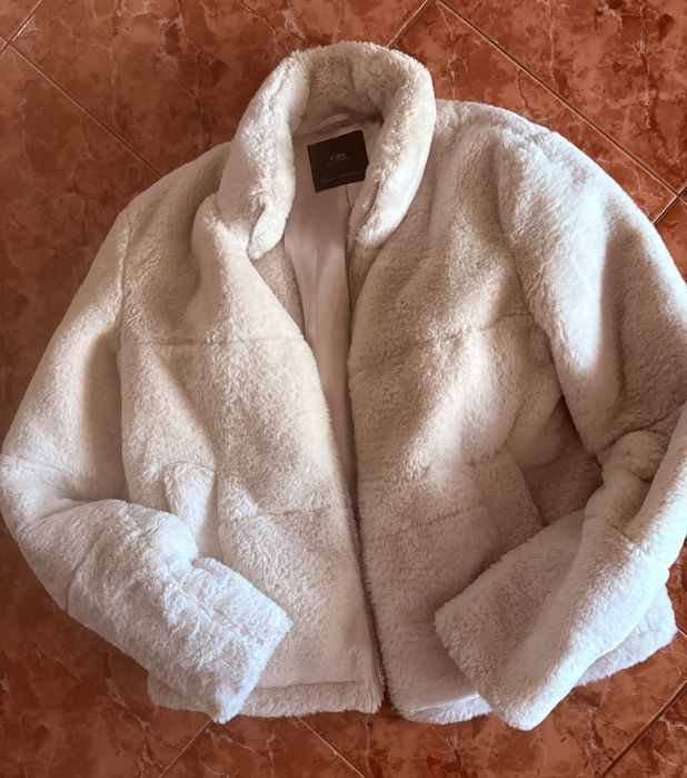 Пухкаво яке Зара