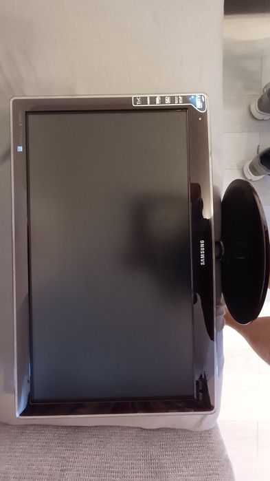 Vând Tv/Monitor Samsung