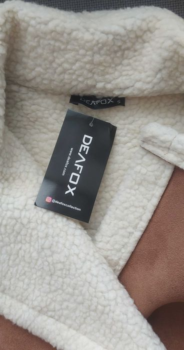 Дамско яке DЕAFOX