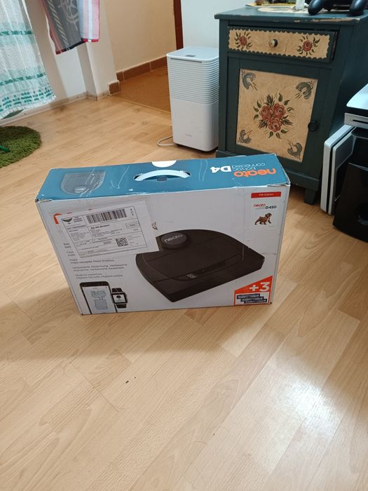 Neato D4 - folosit cam 1 an