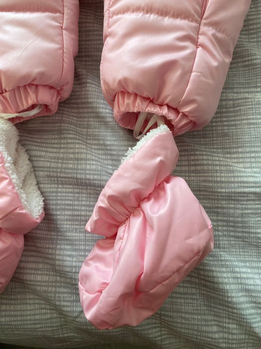 Бебешки зимен космонавт