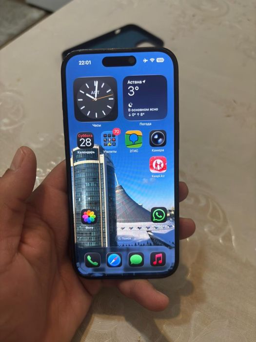 Айфон 15 продам в отл сост.