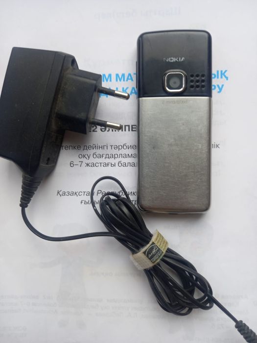 Продам мобильный 6300