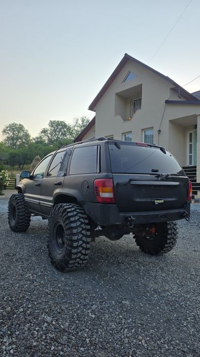 JEEP Cherokee 0 — imagine 3
