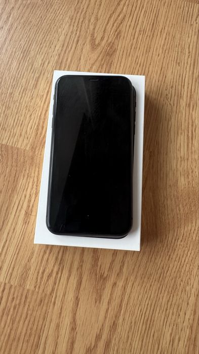 iPhone 11 128gb black