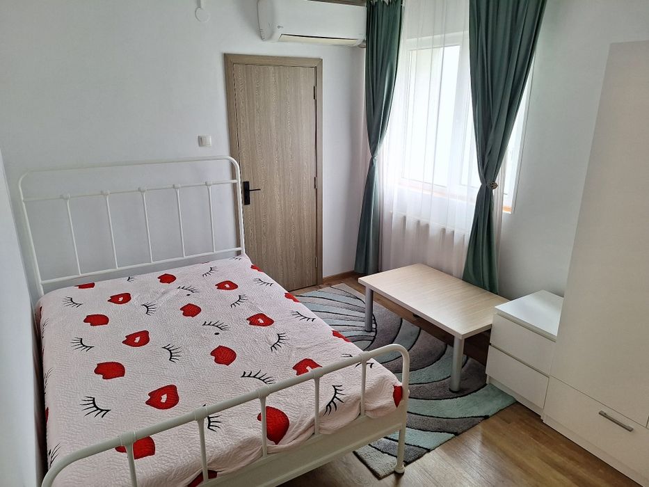 Garsoniera metrou 1 Decembrie 1918 Piața Trapez Theodor Pallady