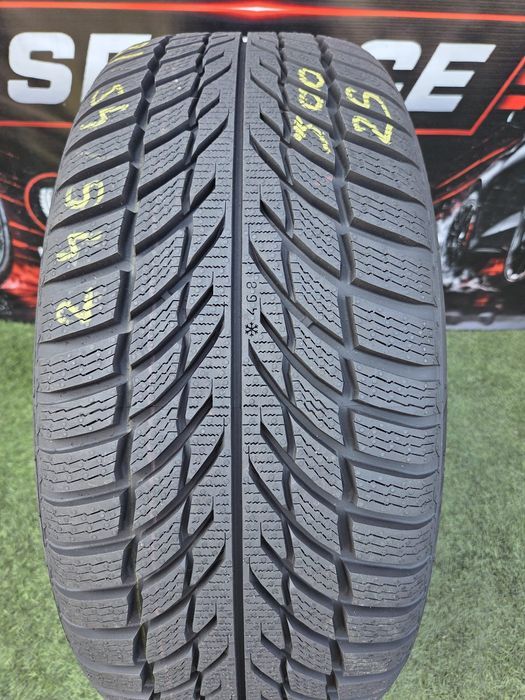 245 45 18 Nokian