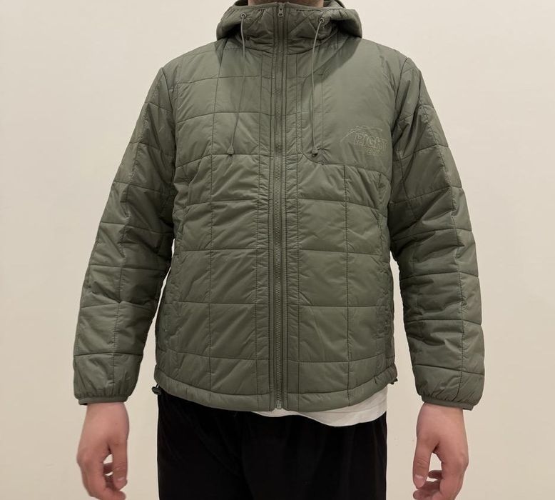 Продам повседневную куртку