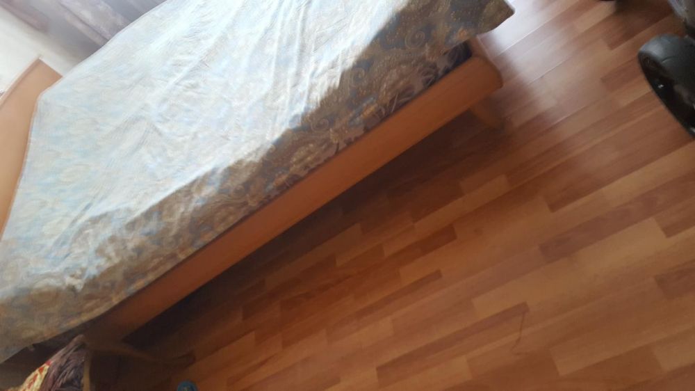 Спальный гарнитур