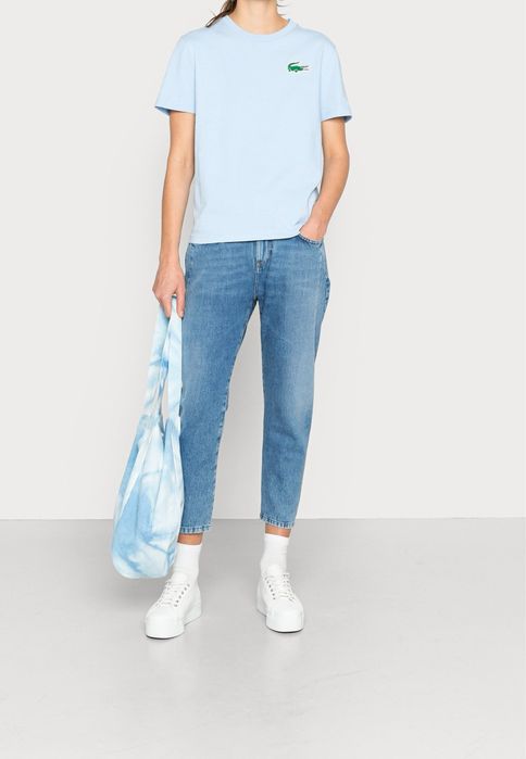 Нова дамска тениска Lacoste размер 38