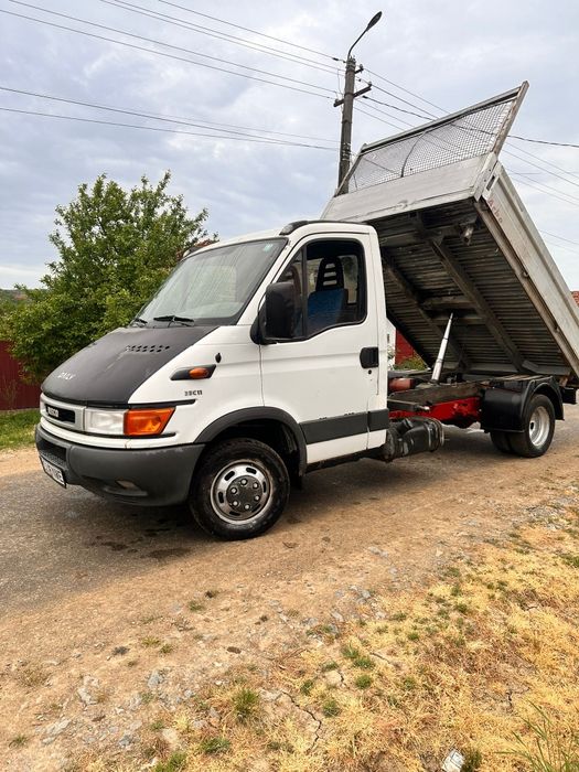 Vand iveco daily 35c11 basculabil pe 3 parti