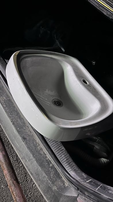 Раковина подвесная