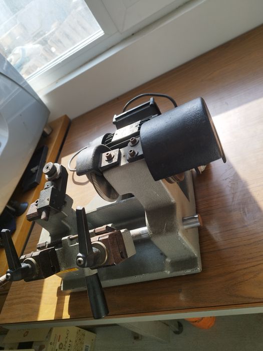 Секретна ключарска машина Cea