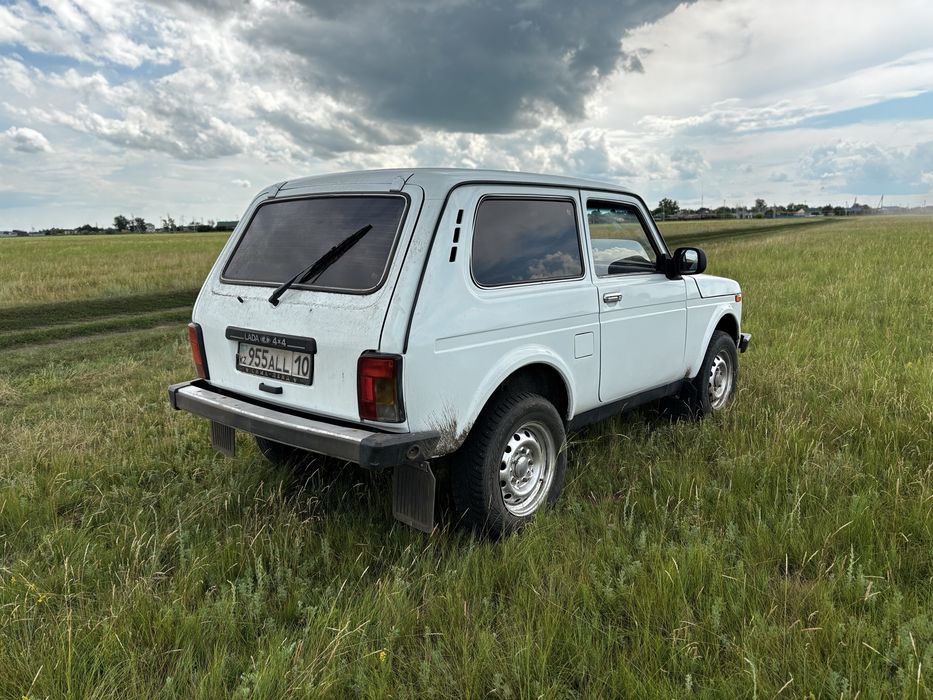 Продам ниву в хорошем состояние
