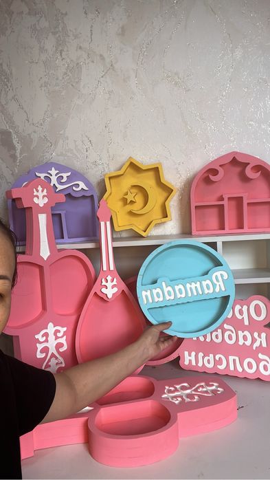 Подарочная каробка клубника финики в шоколаде для сухафрукты