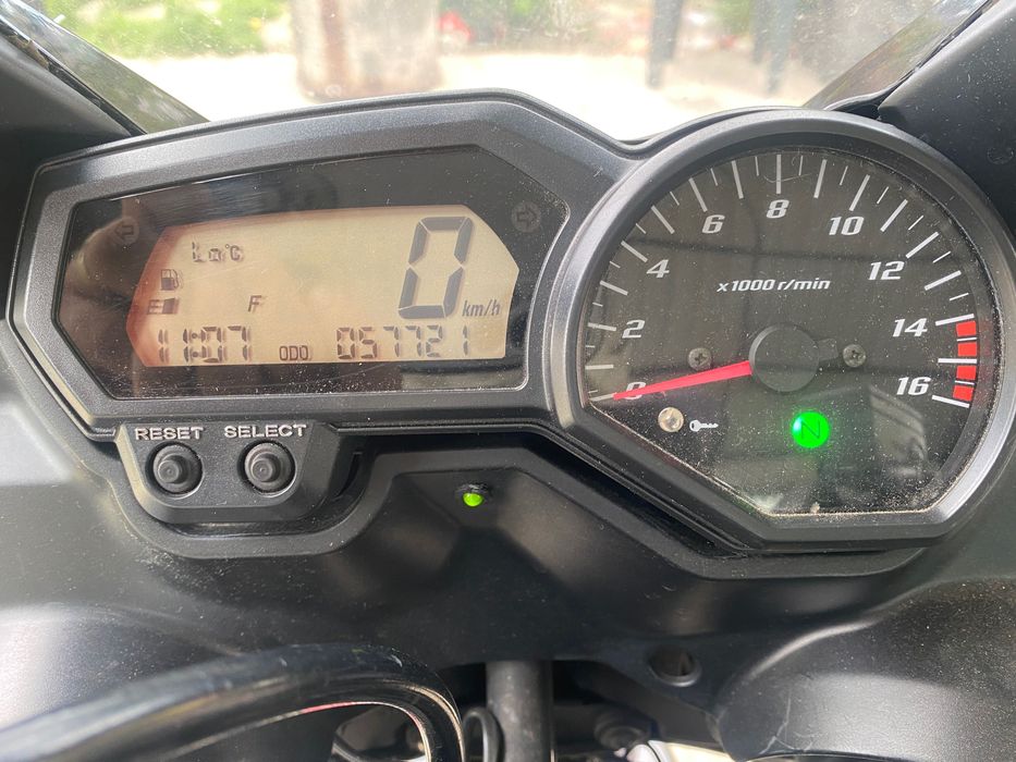 Vând motor Yamaha fz 6