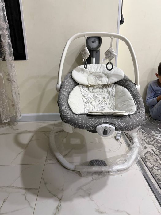 Шезлонг практический новый