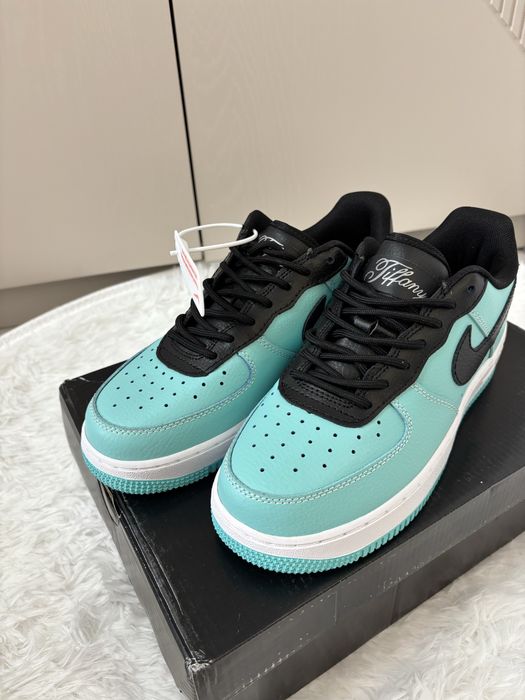 Парные кроссовки Nike Air Force 1 Tiffany & Co