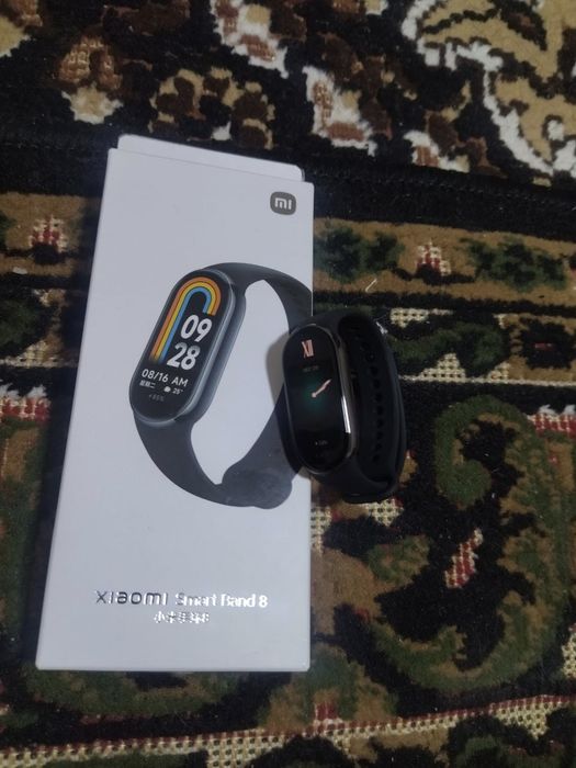 Mi band 8 fitnes soat