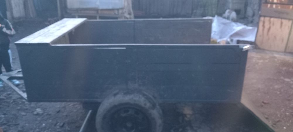 Ремарке ръчно направен