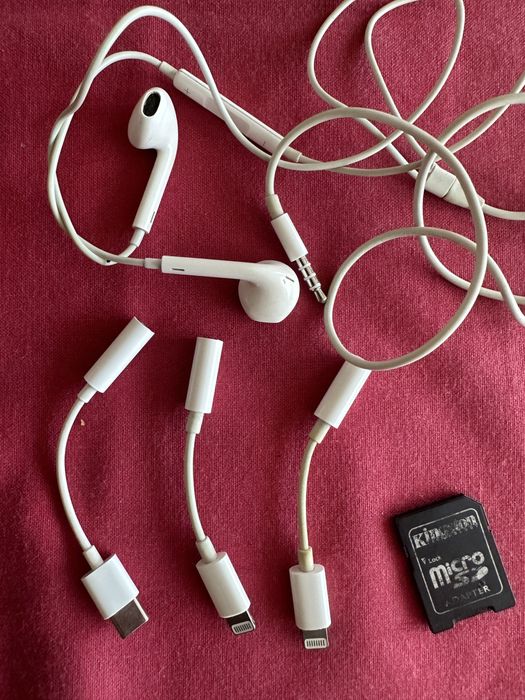 Оригинални слушалки за айфон