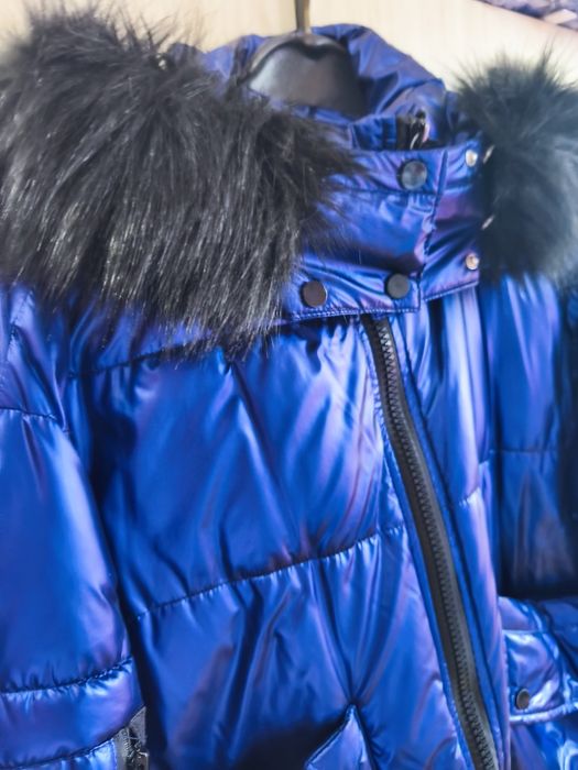 Дамско яке синьо, червено и зелено