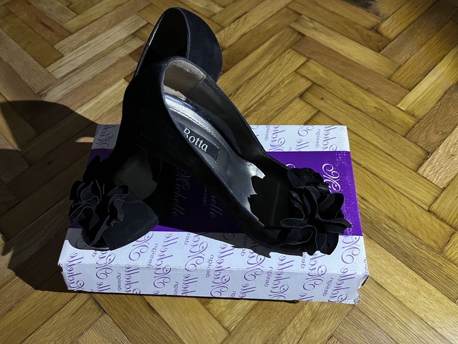 Pantofi gală % piele naturală