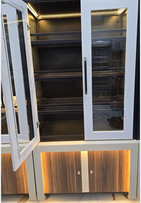 Неутрални витрини