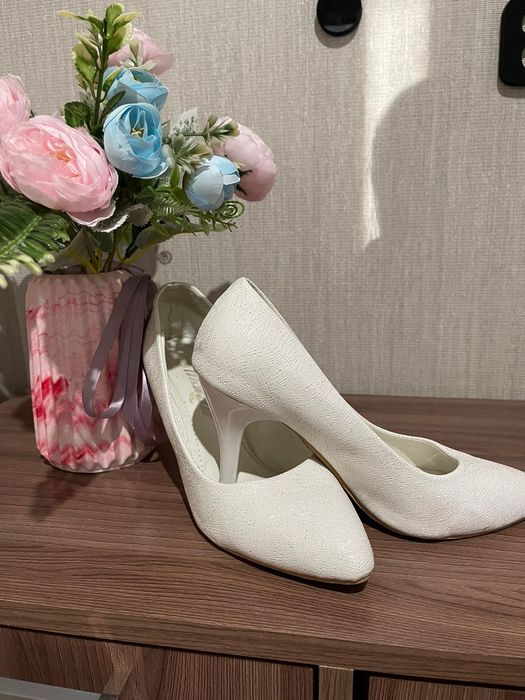 Свадебные туфли женские