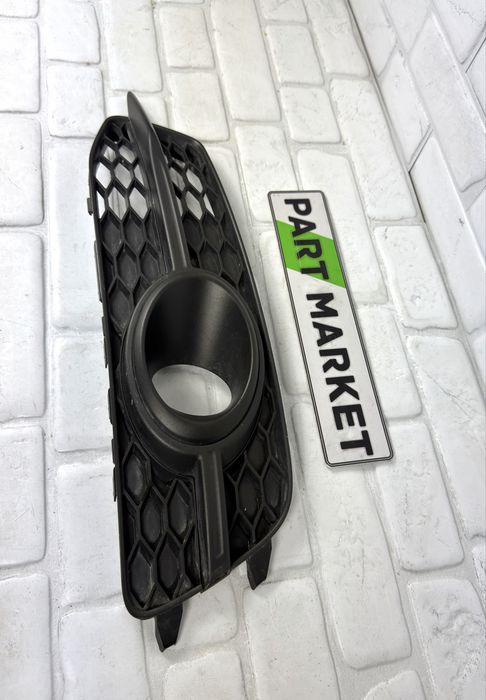 Лява решетка AUDI A6 C7 S Line 4G0807681E 4G0807681K