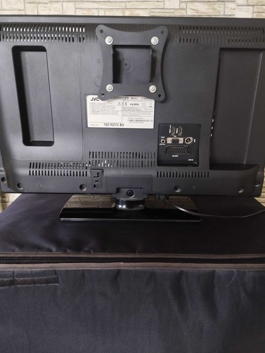 Телевизор JVC Led TV HD ready 24 инча или модел LT-24VH42M LED,