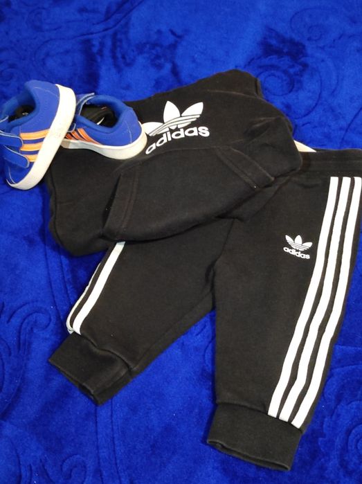 Trening Adidas + papucei