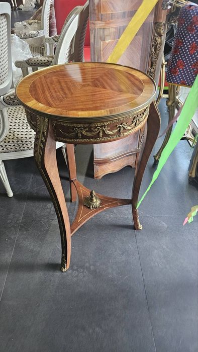 Барокова маса за кафе стил луи16ти