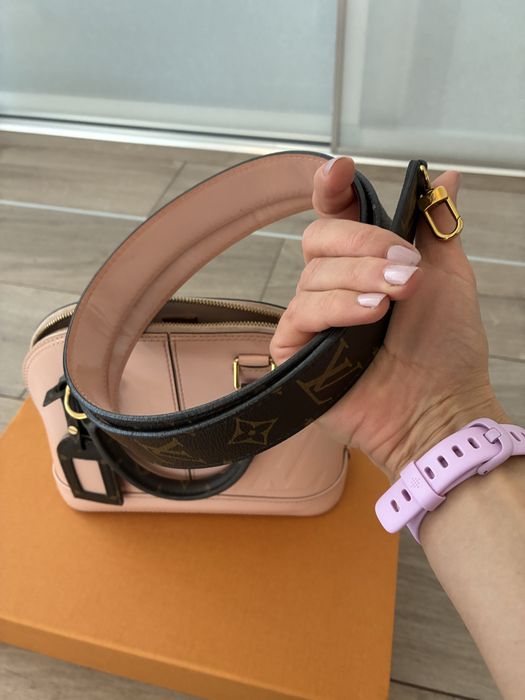 Geanta Louis Vuitton Alma bb autentica